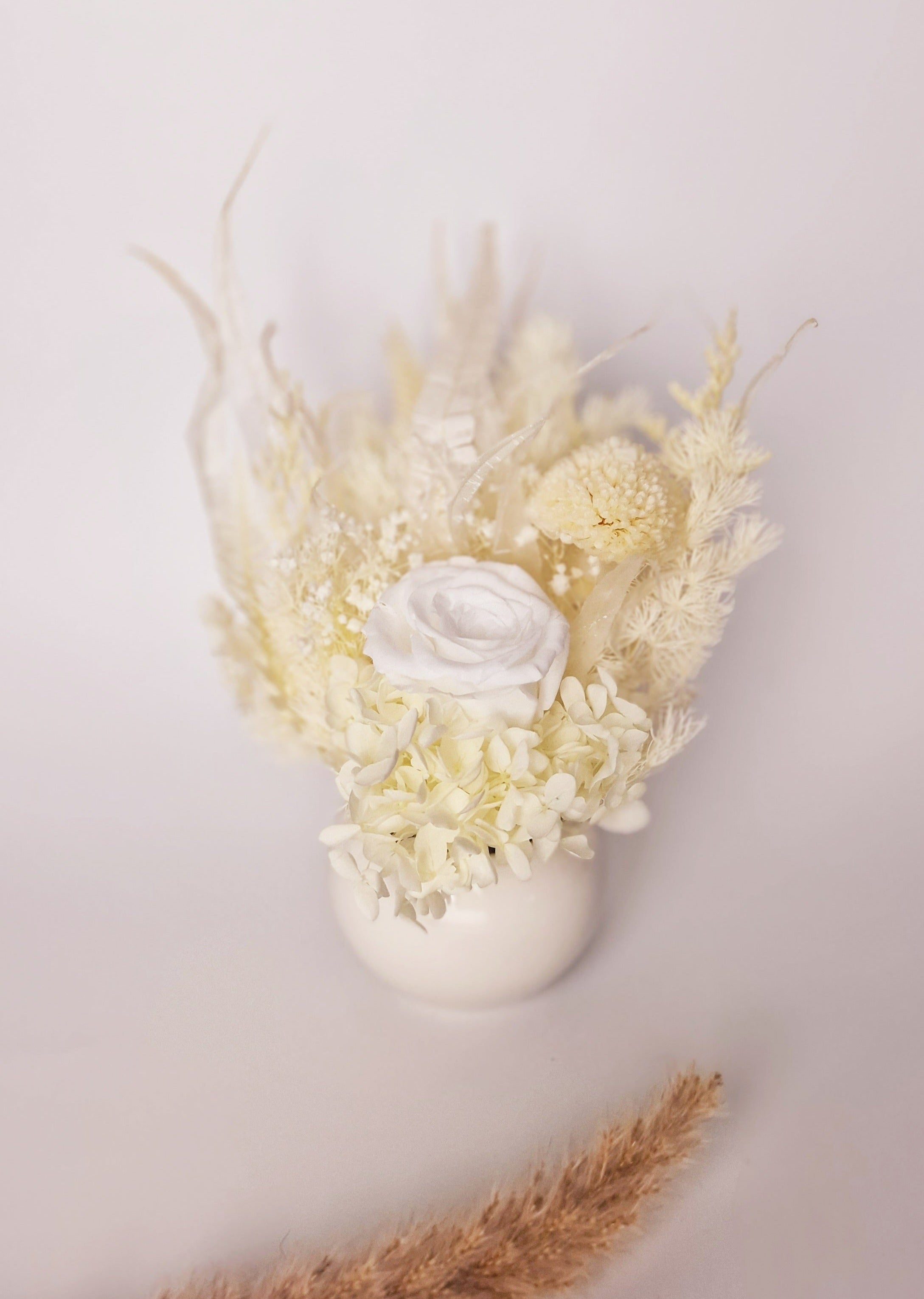 Arrangement "White Dream"